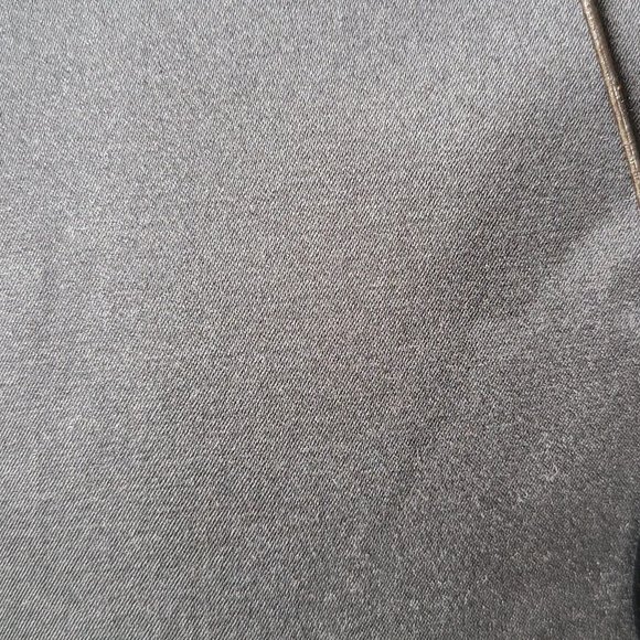 Dress - Picture 3 of 9